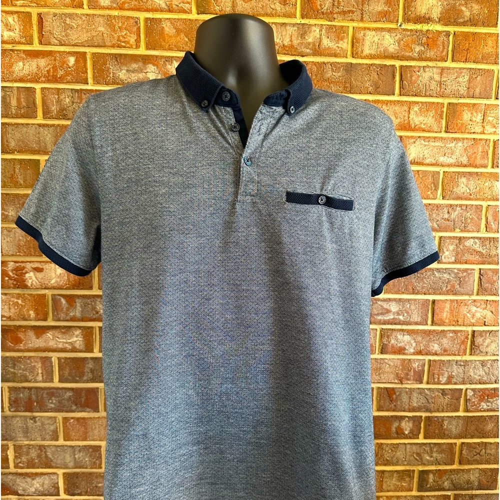 Mens Denim & Flower Ricky Singh polo
cotyon/polyester 
Size L 
Blue